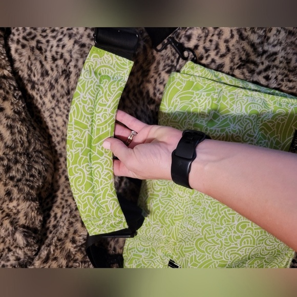 Crossbody bag - Picture 4 of 10